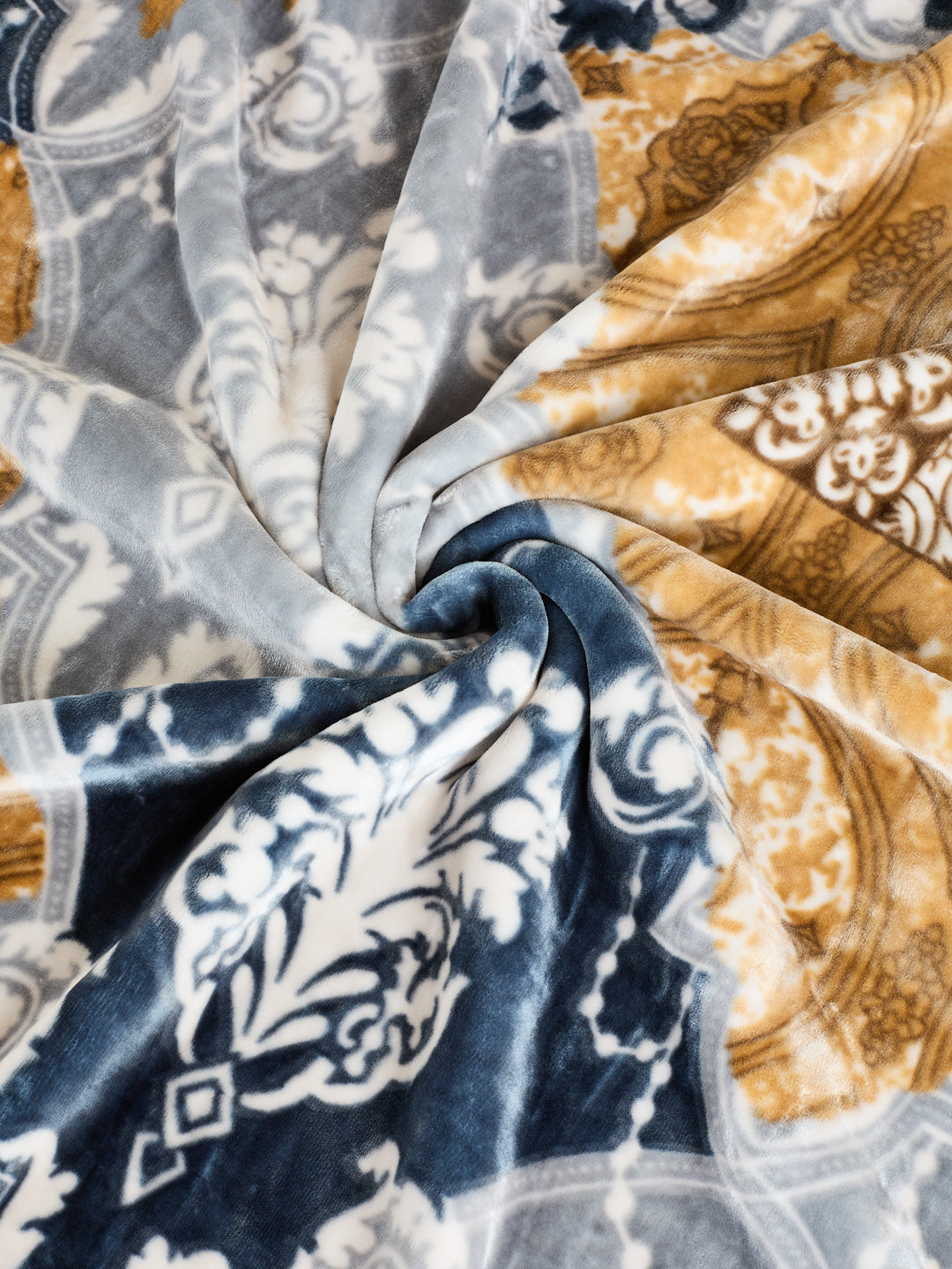 Printed Single Bed 2 Ply 850 GSM Blanket for Winter (Alaba), Weight 3 kg