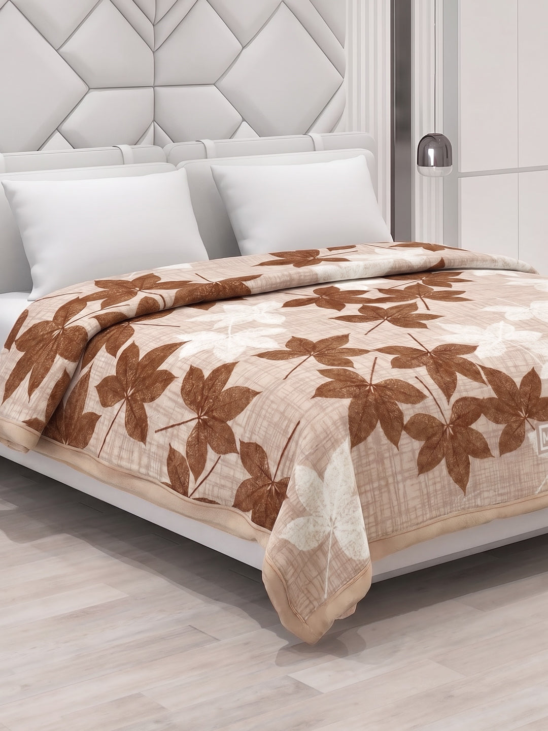 Printed Double Bed 3 Ply 550 GSM Blanket for Winter (Casino Royale), Weight 3 kg