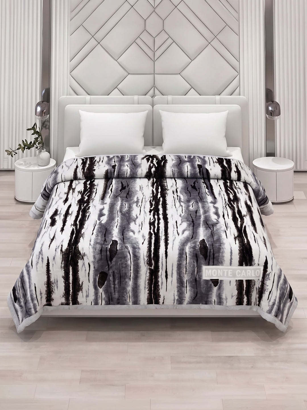 Printed Double Bed 3 Ply 550 GSM Blanket for Winter (Casino Royale), Weight 3 kg
