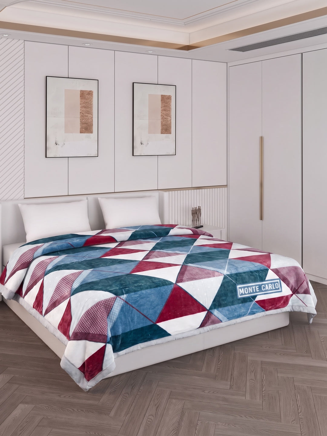 Printed Double Bed 3 Ply 550 GSM Blanket for Winter (Casino Royale), Weight 3 kg