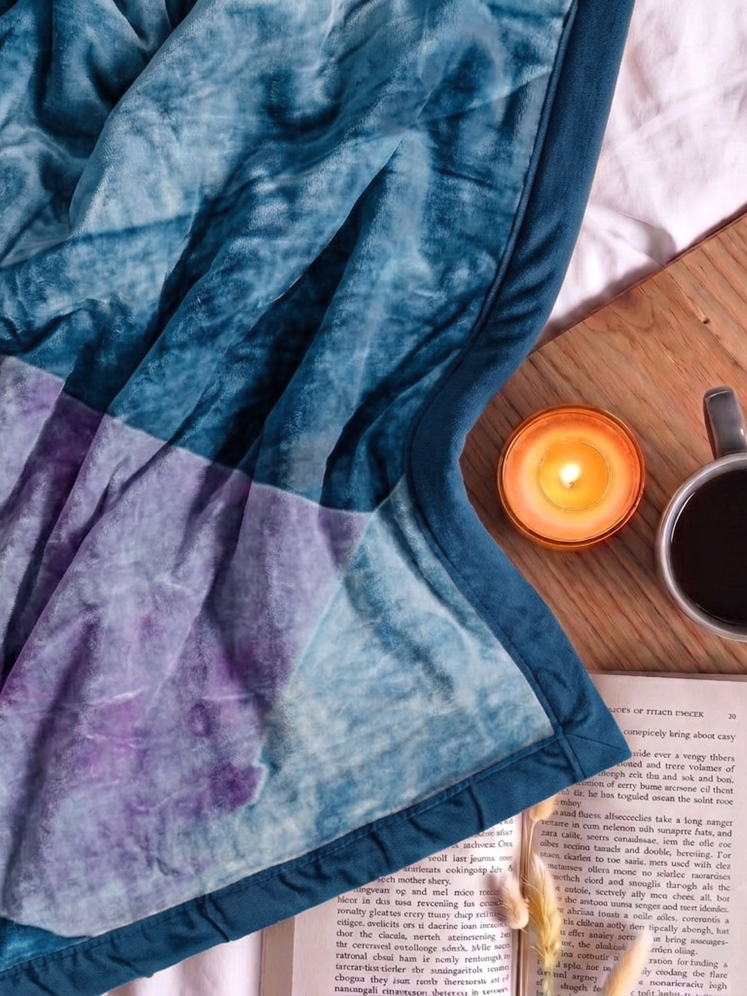 Printed Double Bed 2 Ply 850 GSM Blanket for Winter (Crystal), Weight 4.5 kg