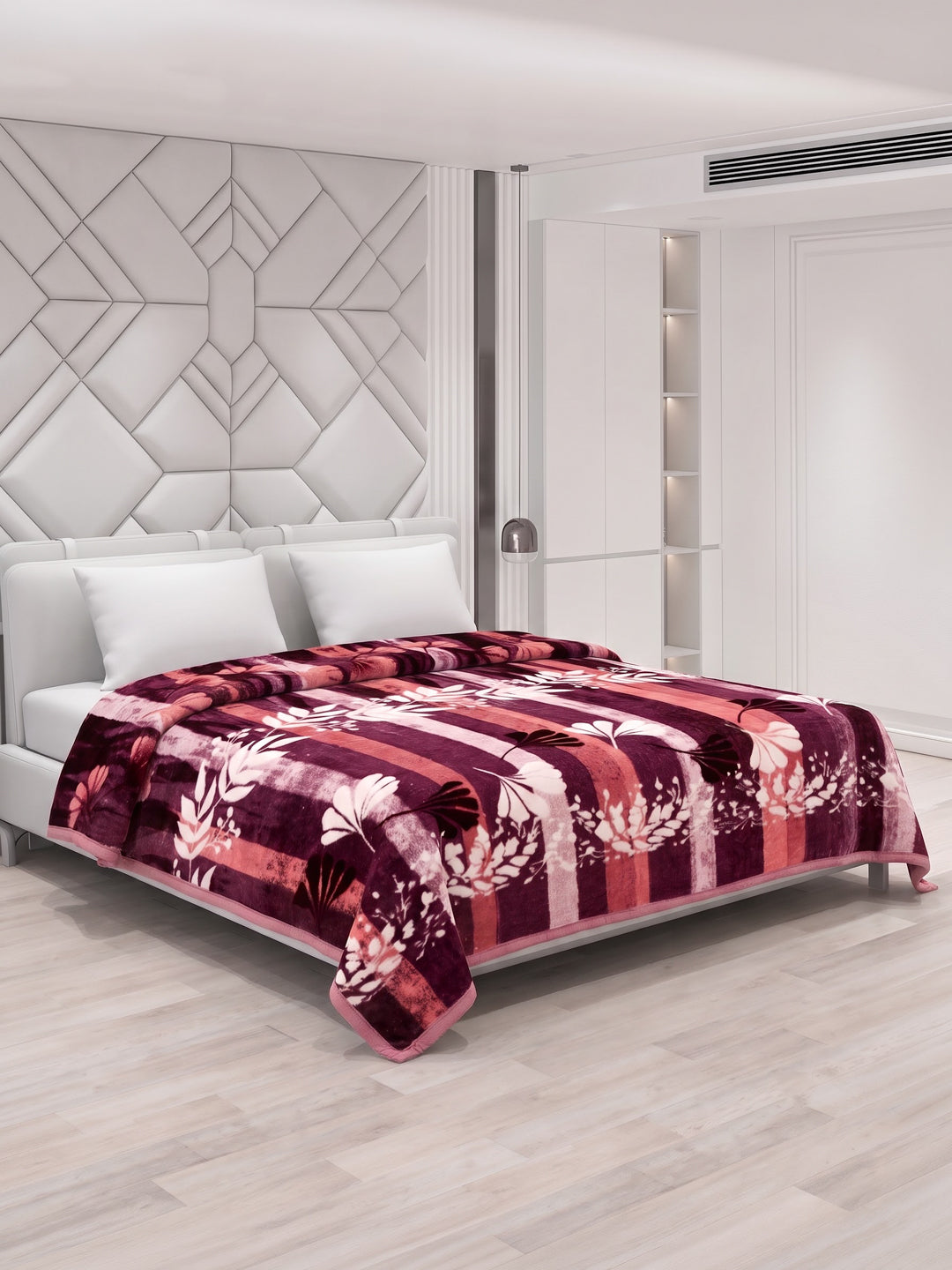 Printed Double Bed 1 Ply 600 GSM Blanket for Winter (Denny), Weight 3.2 kg