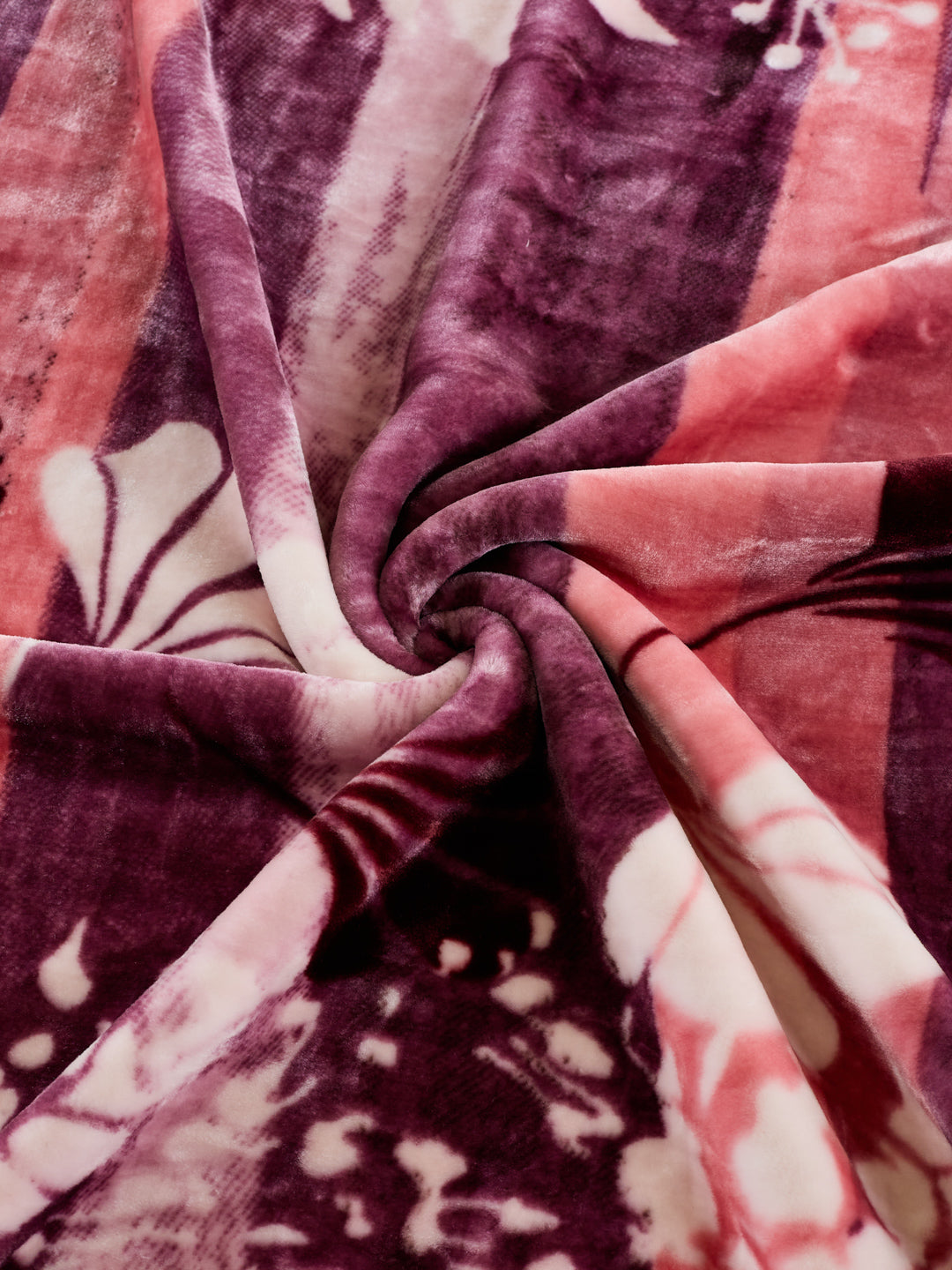 Printed Double Bed 1 Ply 600 GSM Blanket for Winter (Denny), Weight 3.2 kg