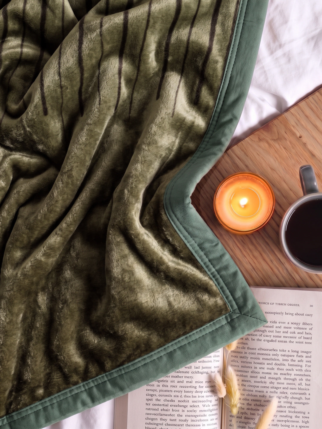 Printed Double Bed 1 Ply 600 GSM Blanket for Winter (Denny), Weight 3.2 kg
