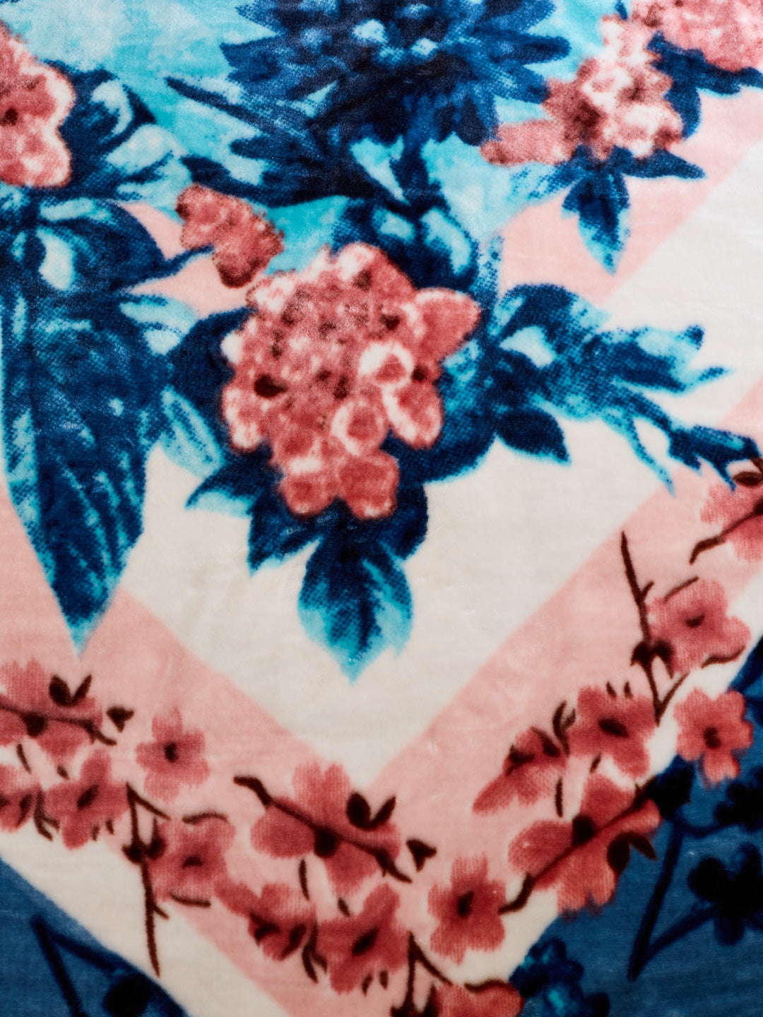 Printed Double Bed 1 Ply 600 GSM Blanket for Winter (Denny), Weight 3.2 kg