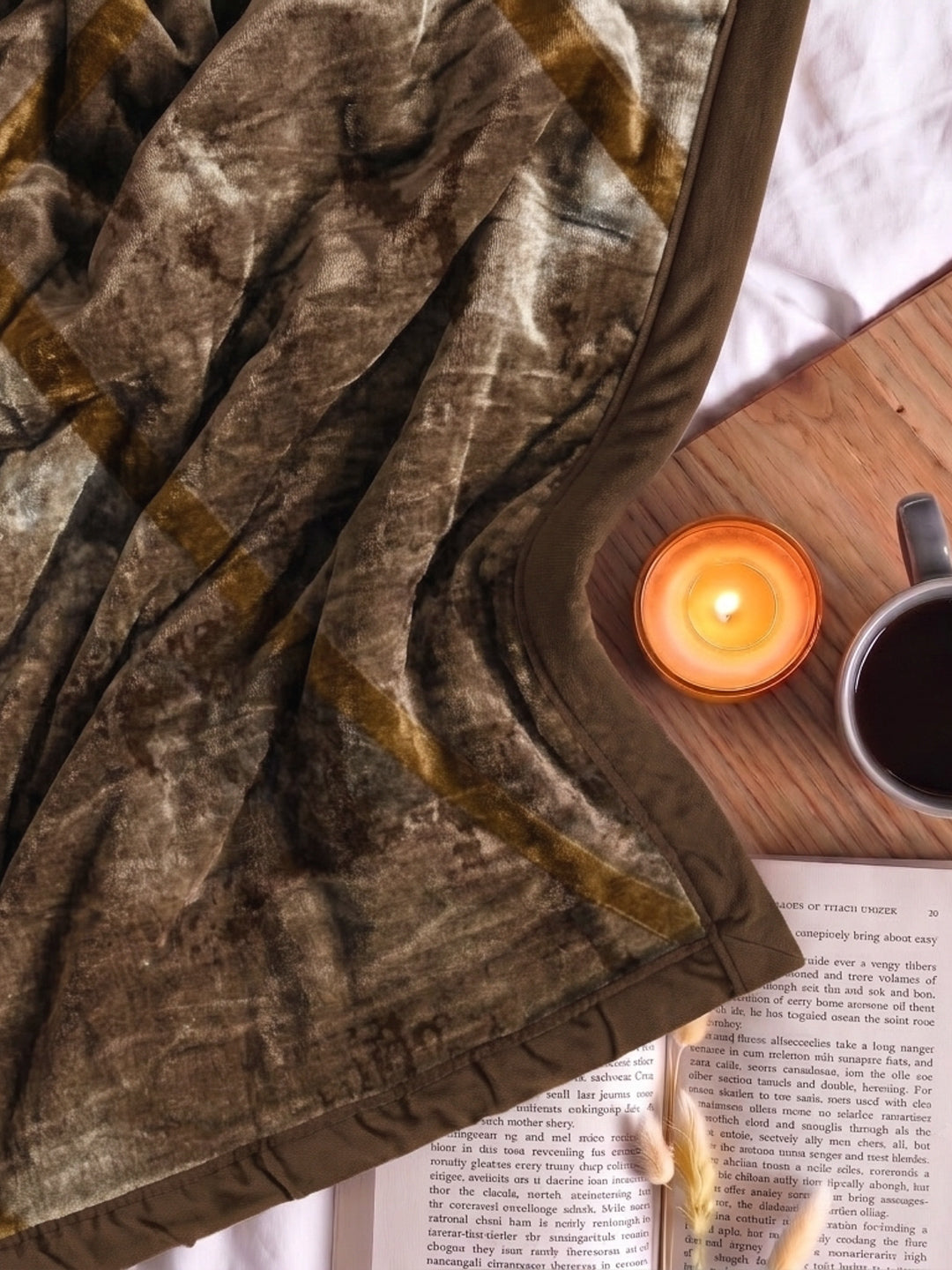 Printed Double Bed 2 Ply 1150 GSM Blanket for Winter (Edenberg), Weight 6.1 kg