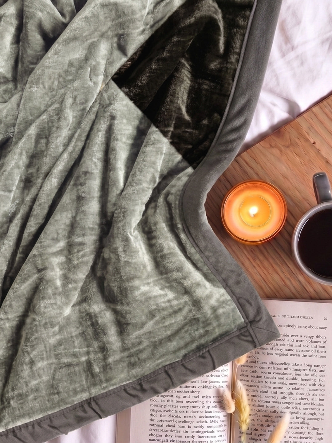 Floral Print Double Bed 2 Ply 1050 GSM Blanket for Winter (Emilia), Weight 5.5 kg