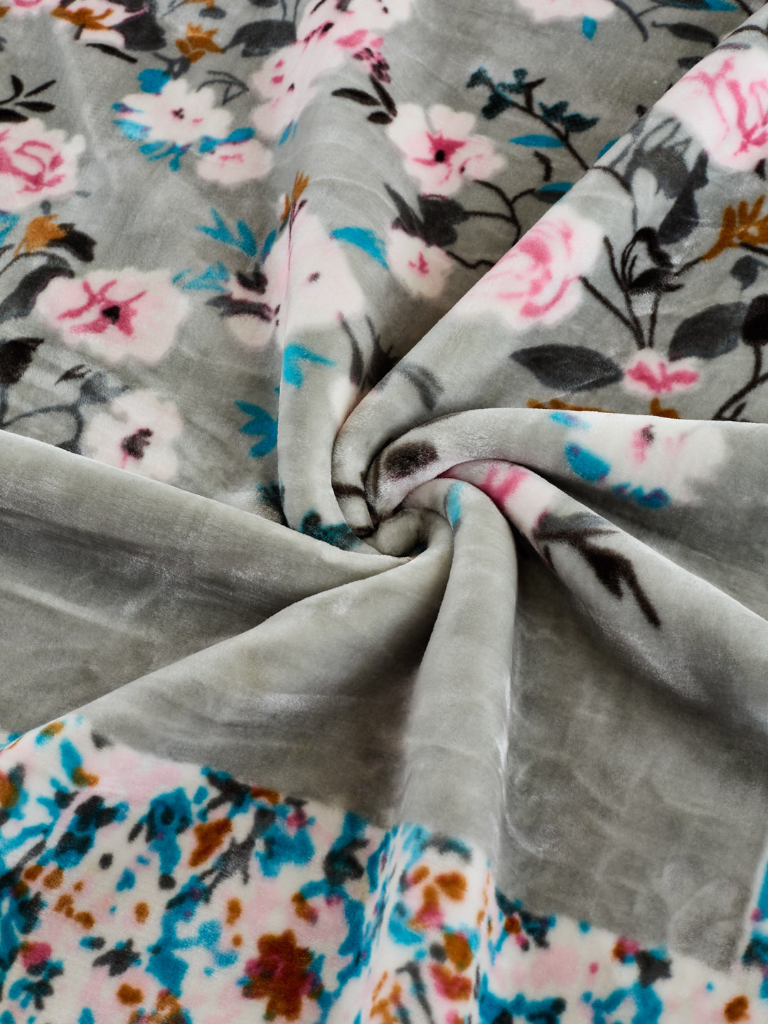 Floral Print Double Bed 2 Ply 1050 GSM Blanket for Winter (Emilia), Weight 5.5 kg