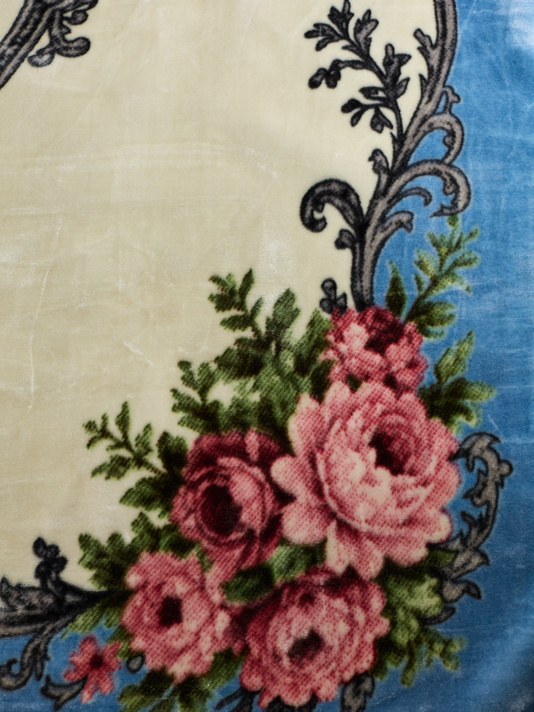 Floral Print Double Bed 2 Ply 1050 GSM Blanket for Winter (Emilia), Weight 5.5 kg