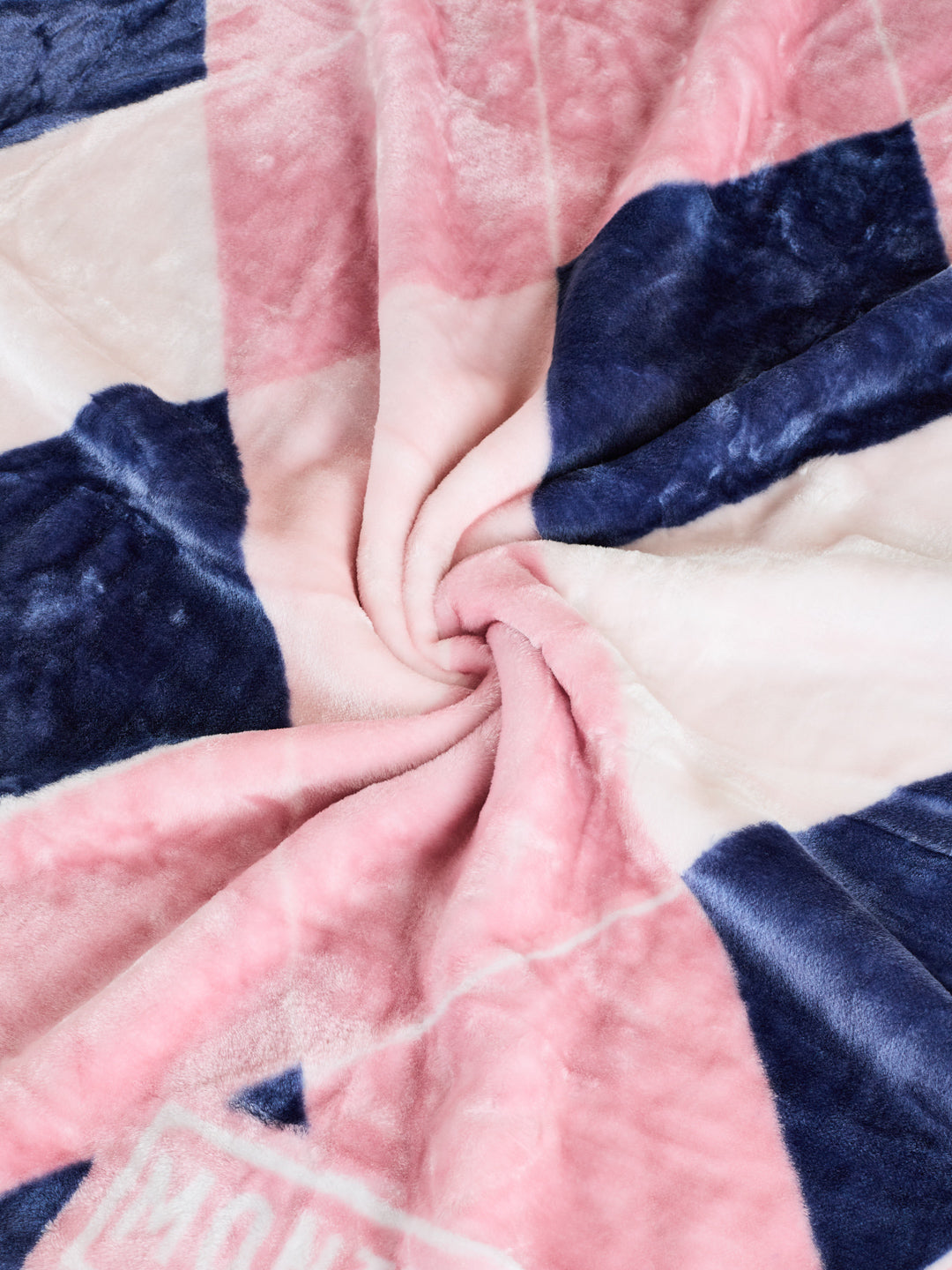 Printed Single Bed 2 Ply 550 GSM Blanket for Winter (Glamour), Weight 2 kg