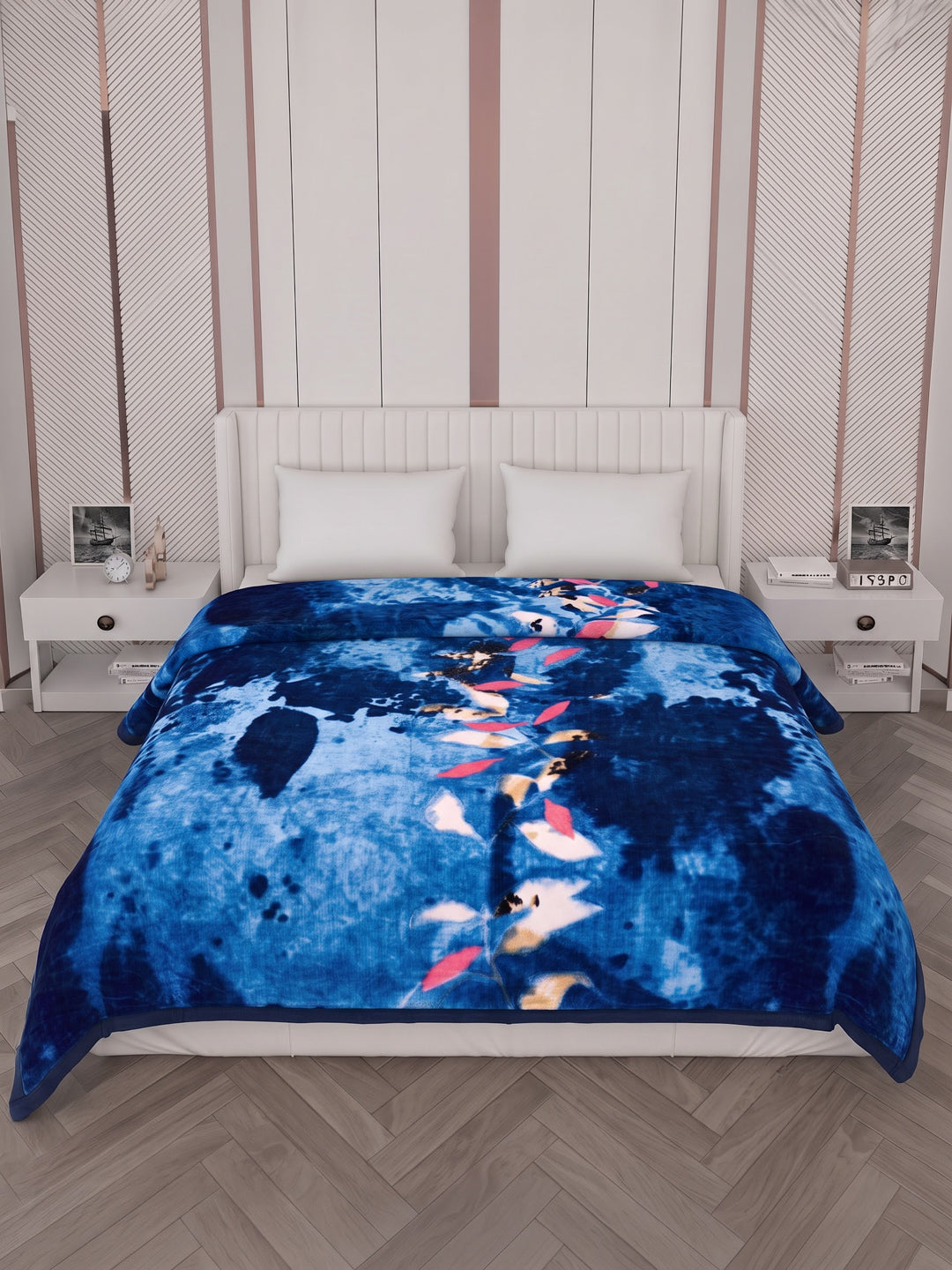 Printed Double Bed 3 Ply 890 GSM Blanket for Winter (Gulnar), Weight 4.7 kg
