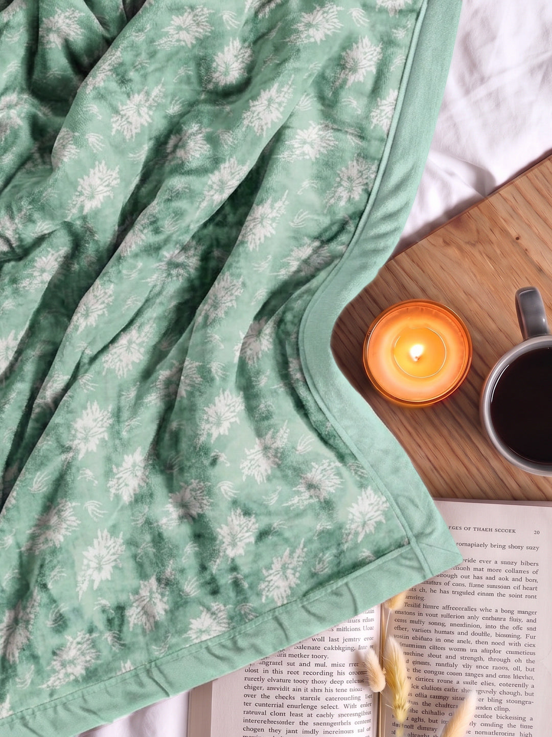Printed Double Bed 2 Ply 470 GSM Blanket for Winter (Abstract), Weight 2.5 kg