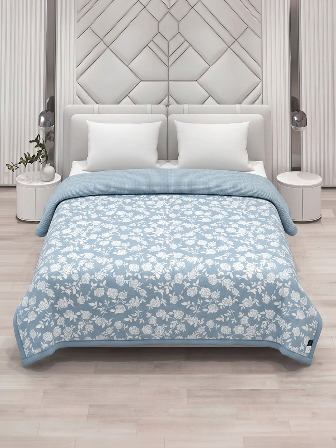 Printed Double Bed 2 Ply 470 GSM Blanket for Winter (Abstract), Weight 2.5 kg