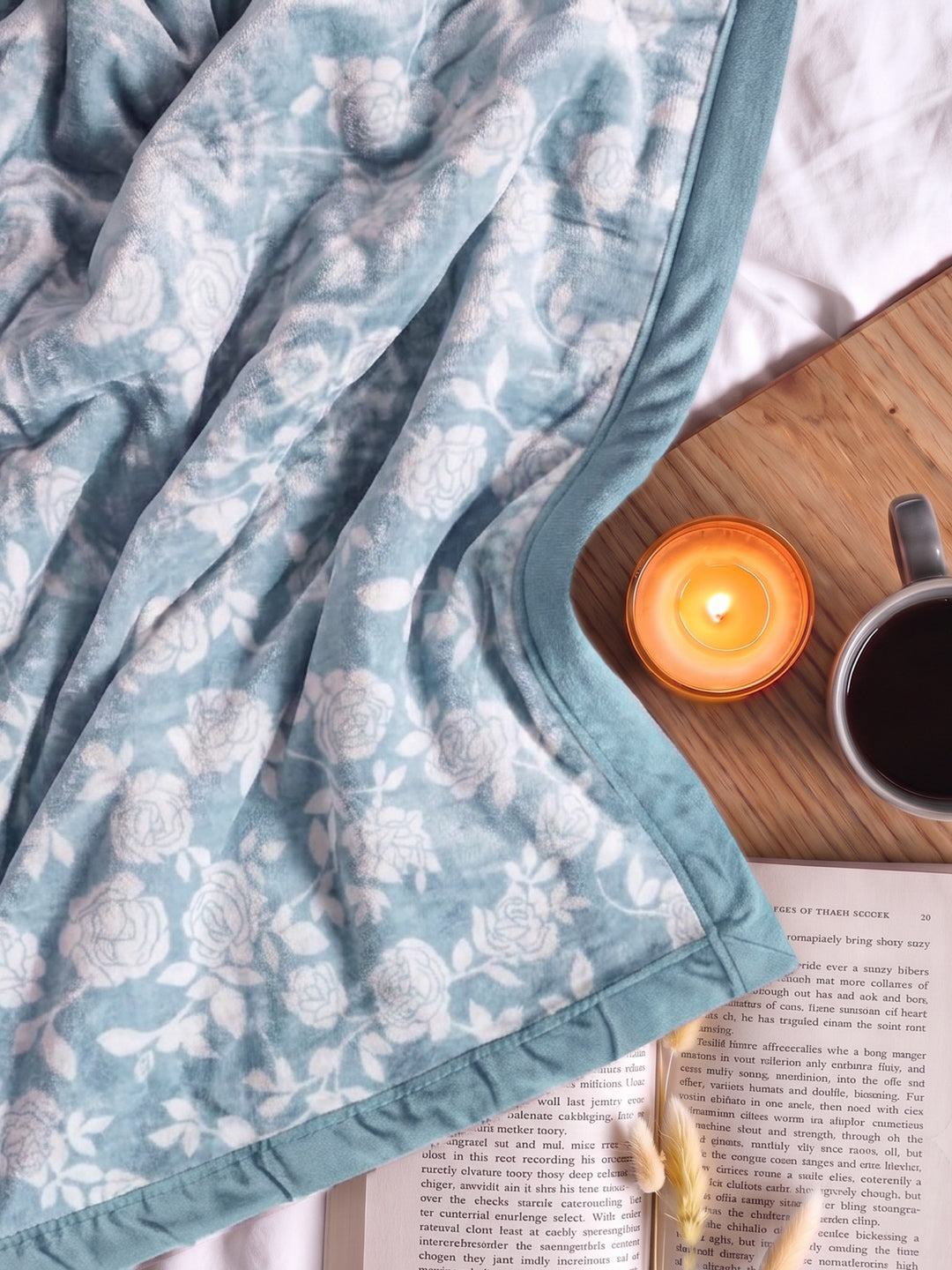 Printed Double Bed 2 Ply 470 GSM Blanket for Winter (Abstract), Weight 2.5 kg