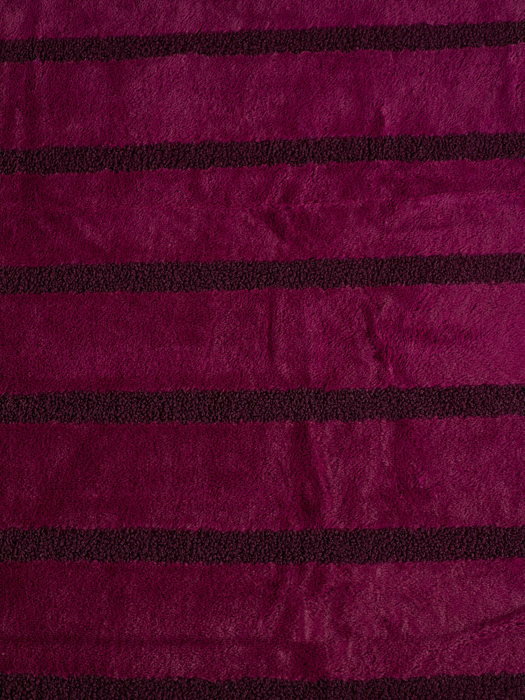 Double Bed 2 Ply 680 GSM Blanket for Winter (Ivy Rose), Weight 3.6 kg