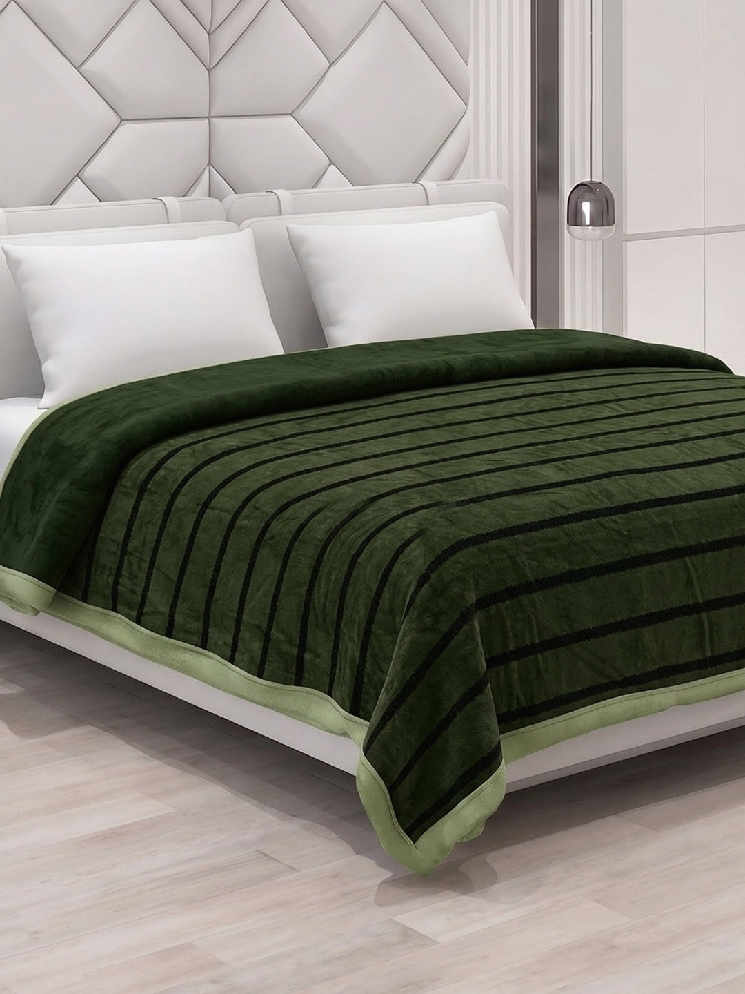Double Bed 2 Ply 680 GSM Blanket for Winter (Ivy Rose), Weight 3.6 kg
