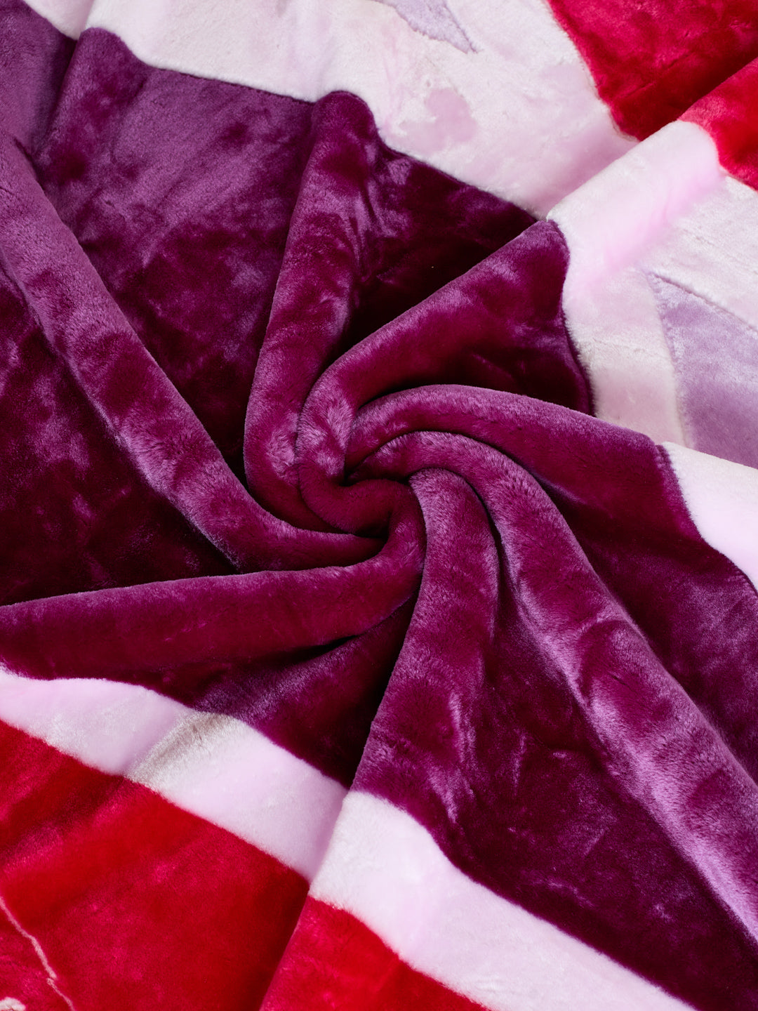 Printed Single Bed 2 Ply 850 GSM Blanket for Winter (Kye), Weight 3 kg