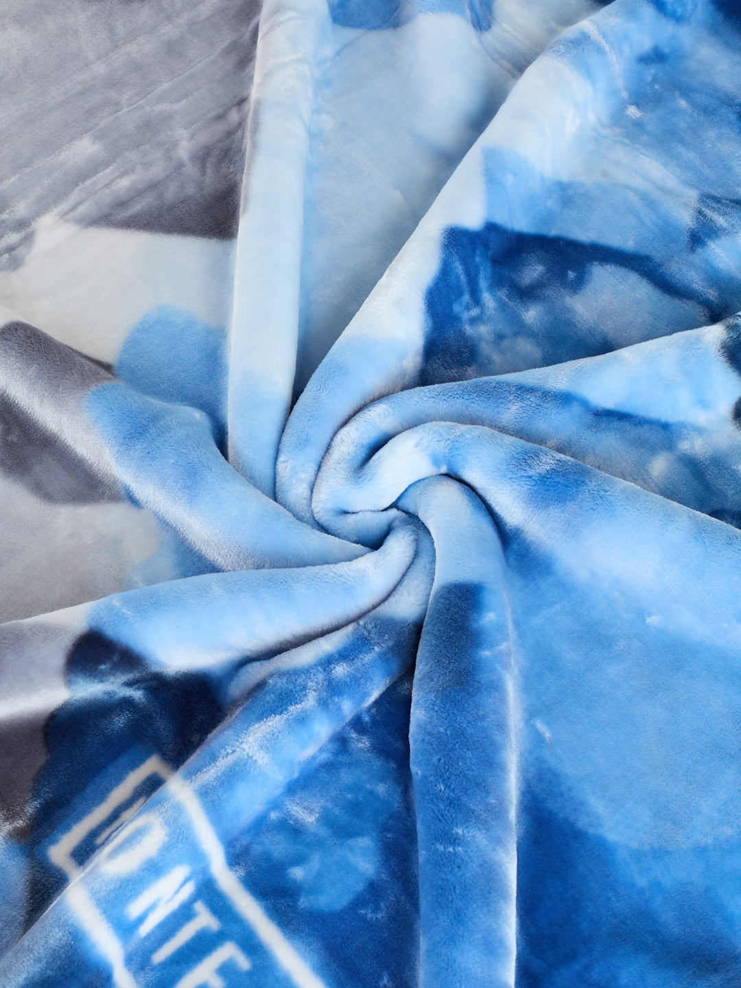 Printed Single Bed 2 Ply 890 GSM Blanket for Winter (Lavish Plus), Weight 3.15 kg