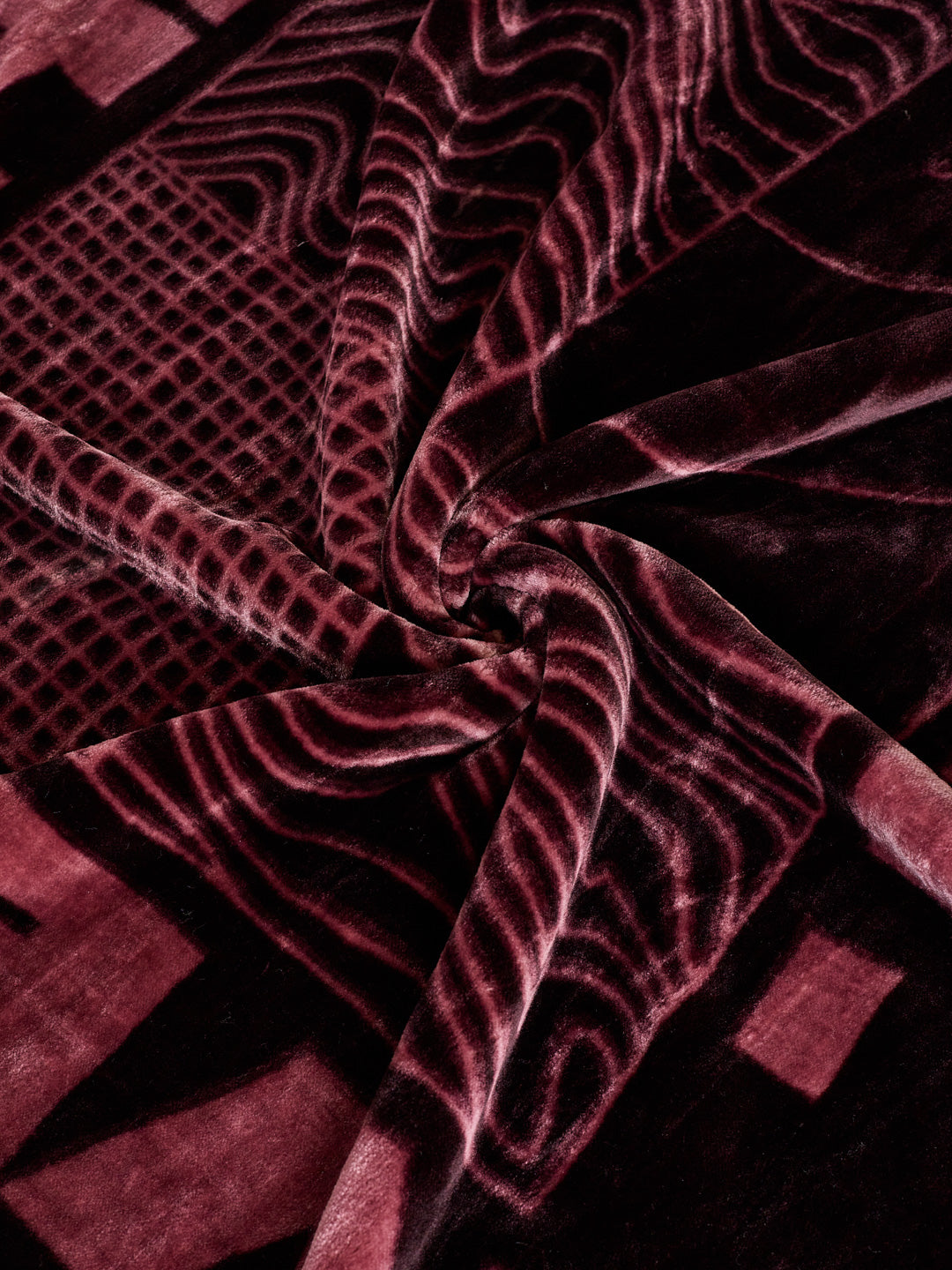 Printed Single Bed 2 Ply 890 GSM Blanket for Winter (Livo), Weight 3.15 kg