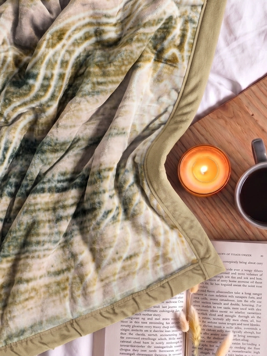 Printed Double Bed 2 Ply 870 GSM Blanket for Winter (Moon Valley), Weight 4.6 kg