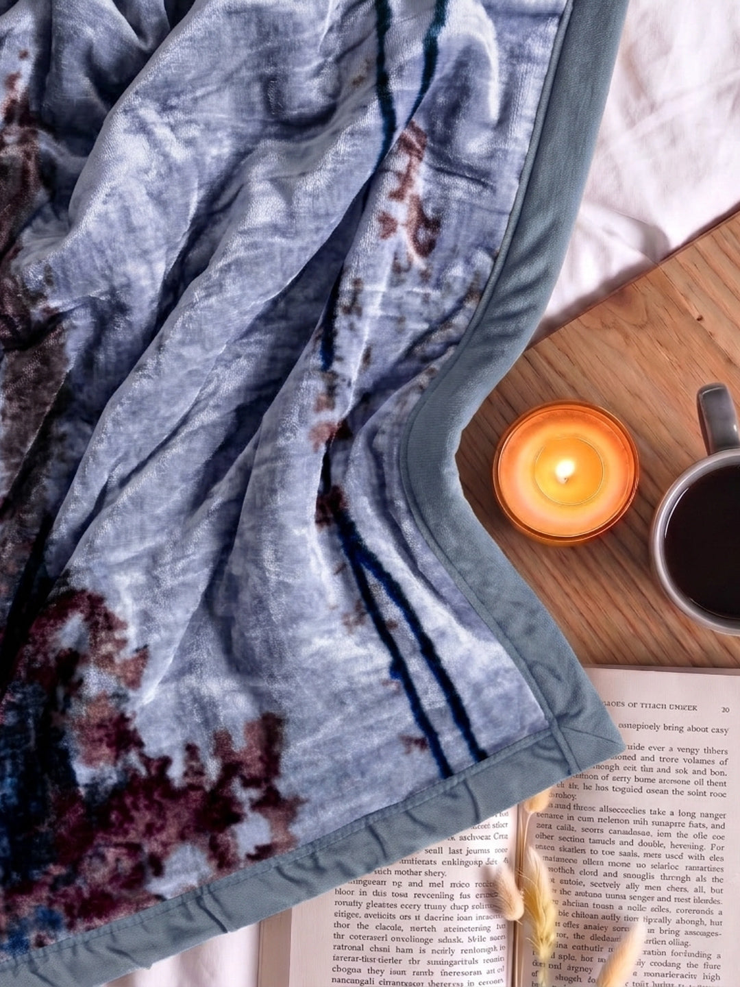 Printed Double Bed 2 Ply 870 GSM Blanket for Winter (Moon Valley), Weight 4.6 kg