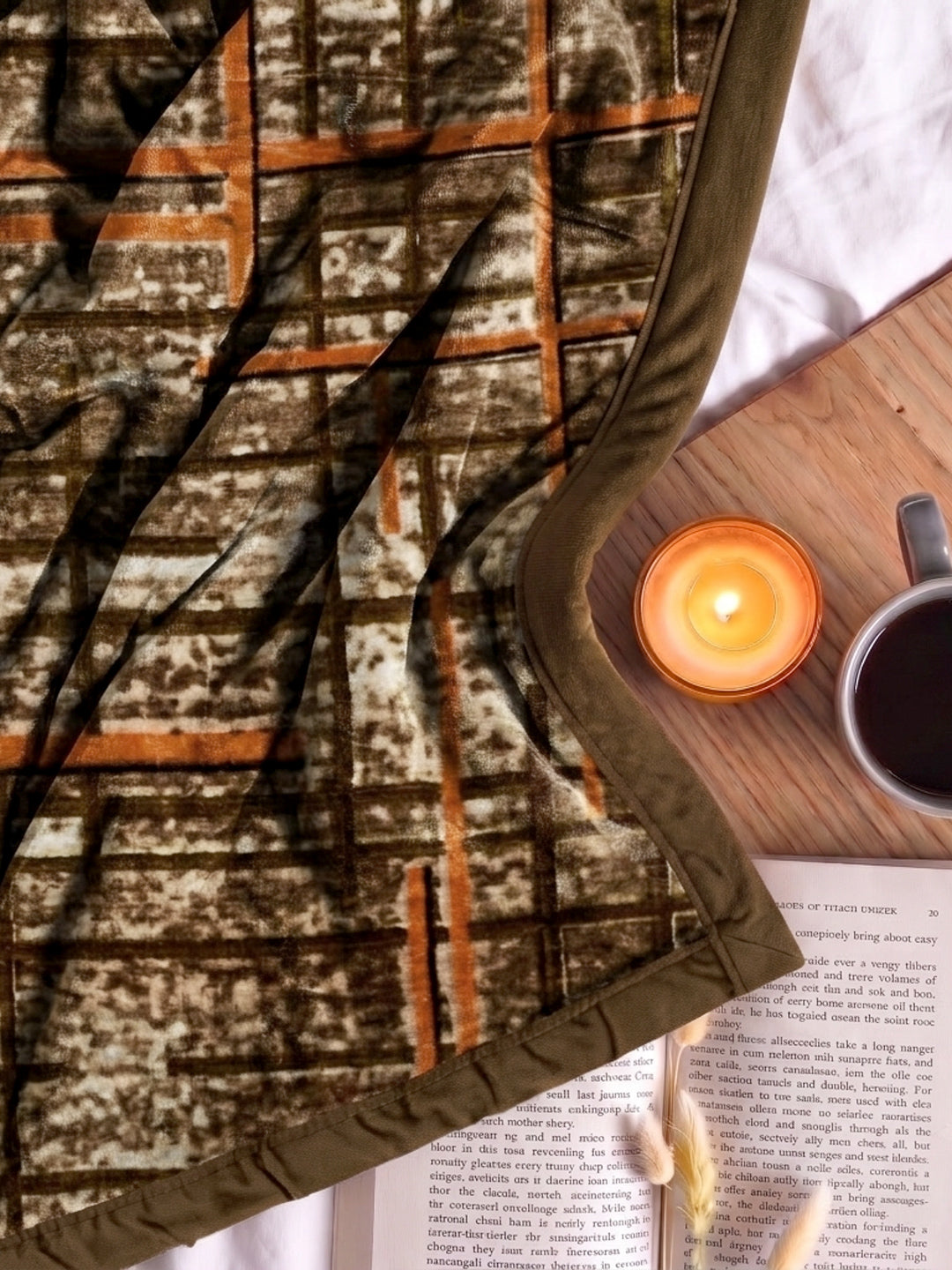 Printed Double Bed 2 Ply 870 GSM Blanket for Winter (Moon Valley), Weight 4.6 kg