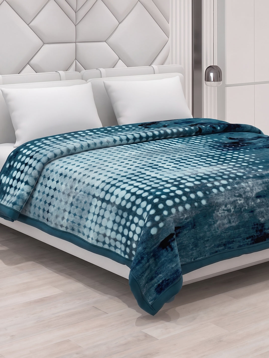 Printed Double Bed 2 Ply 870 GSM Blanket for Winter (Moon Valley), Weight 4.6 kg
