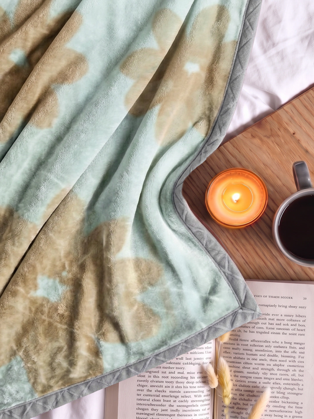 Printed Double Bed 2 Ply 870 GSM Blanket for Winter (Moon Valley Plus), Weight 4.6 kg