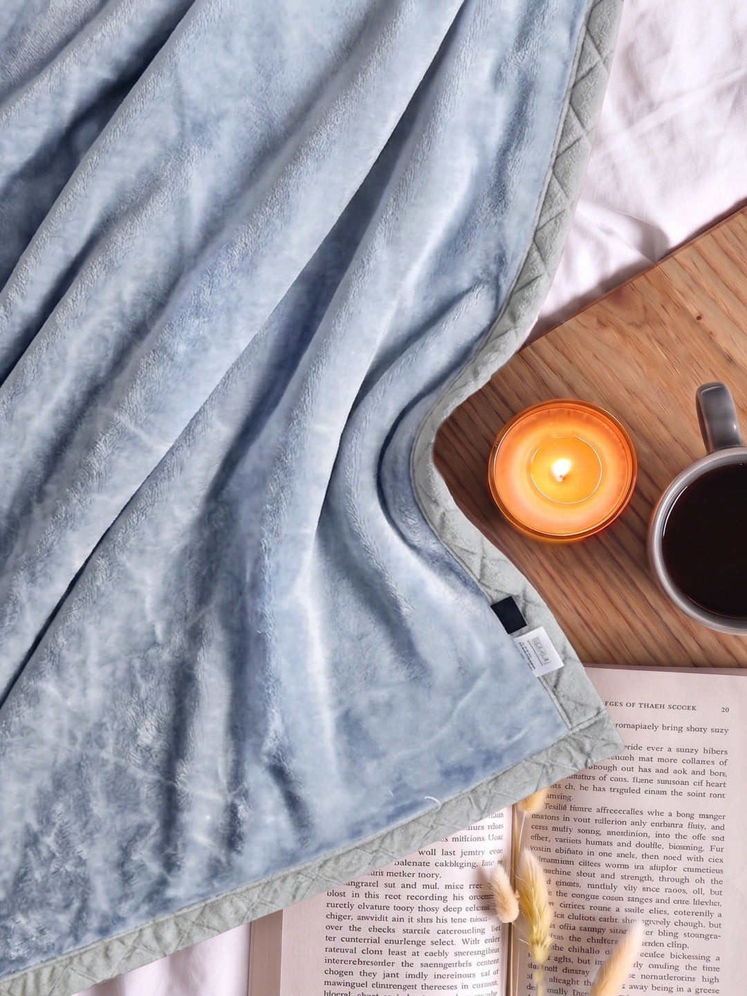 Printed Double Bed 2 Ply 870 GSM Blanket for Winter (Moon Valley Plus), Weight 4.6 kg