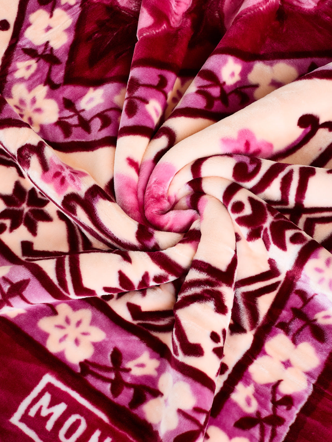 Floral Print Double Bed 3 Ply 950 GSM Blanket for Winter (Nagina), Weight 5 kg
