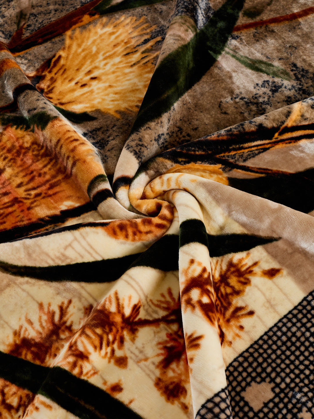 Printed Double Bed 2 Ply 990 GSM Blanket for Winter (Parker), Weight 5.25 kg