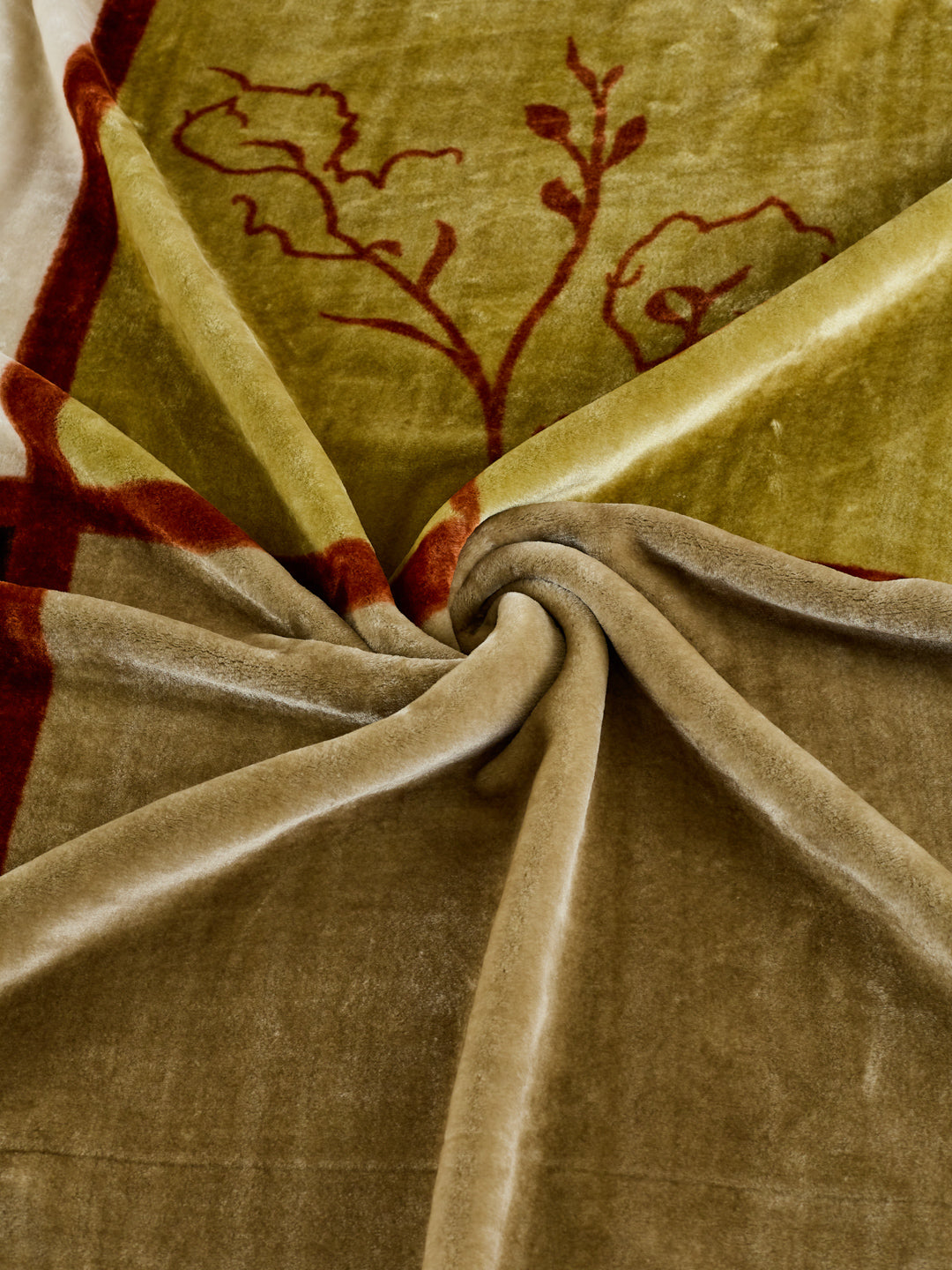 Printed Double Bed 1 Ply 500 GSM Blanket for Winter (Regal), Weight 2.4 kg