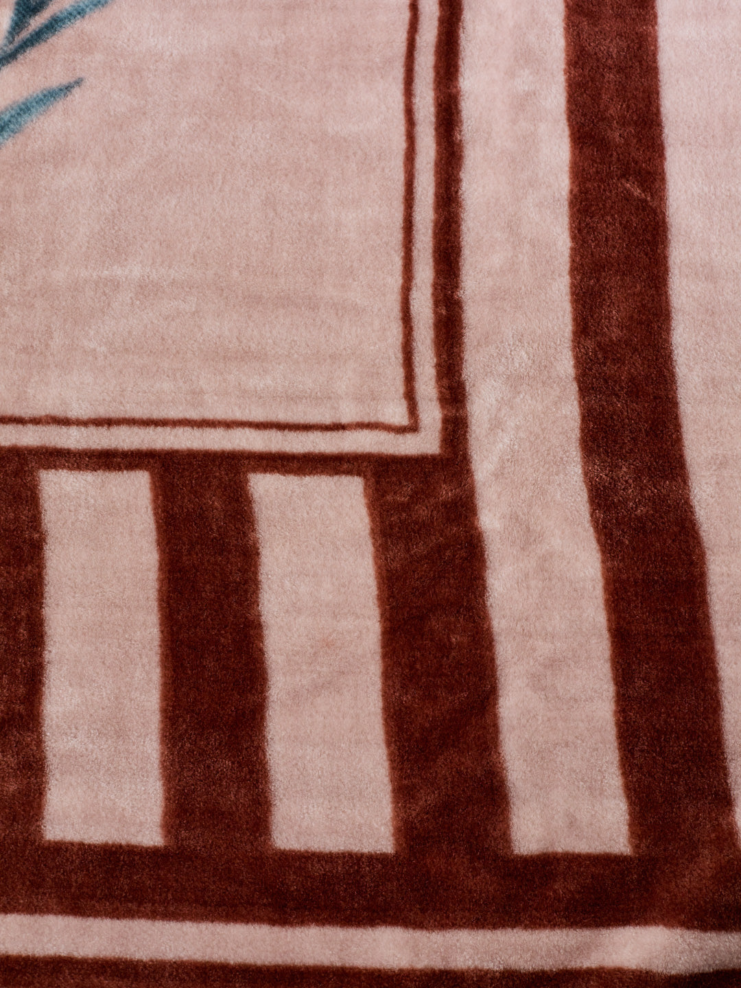 Printed Single Bed 1 Ply 580 GSM Blanket for Winter (Relations), Weight 1.9 kg