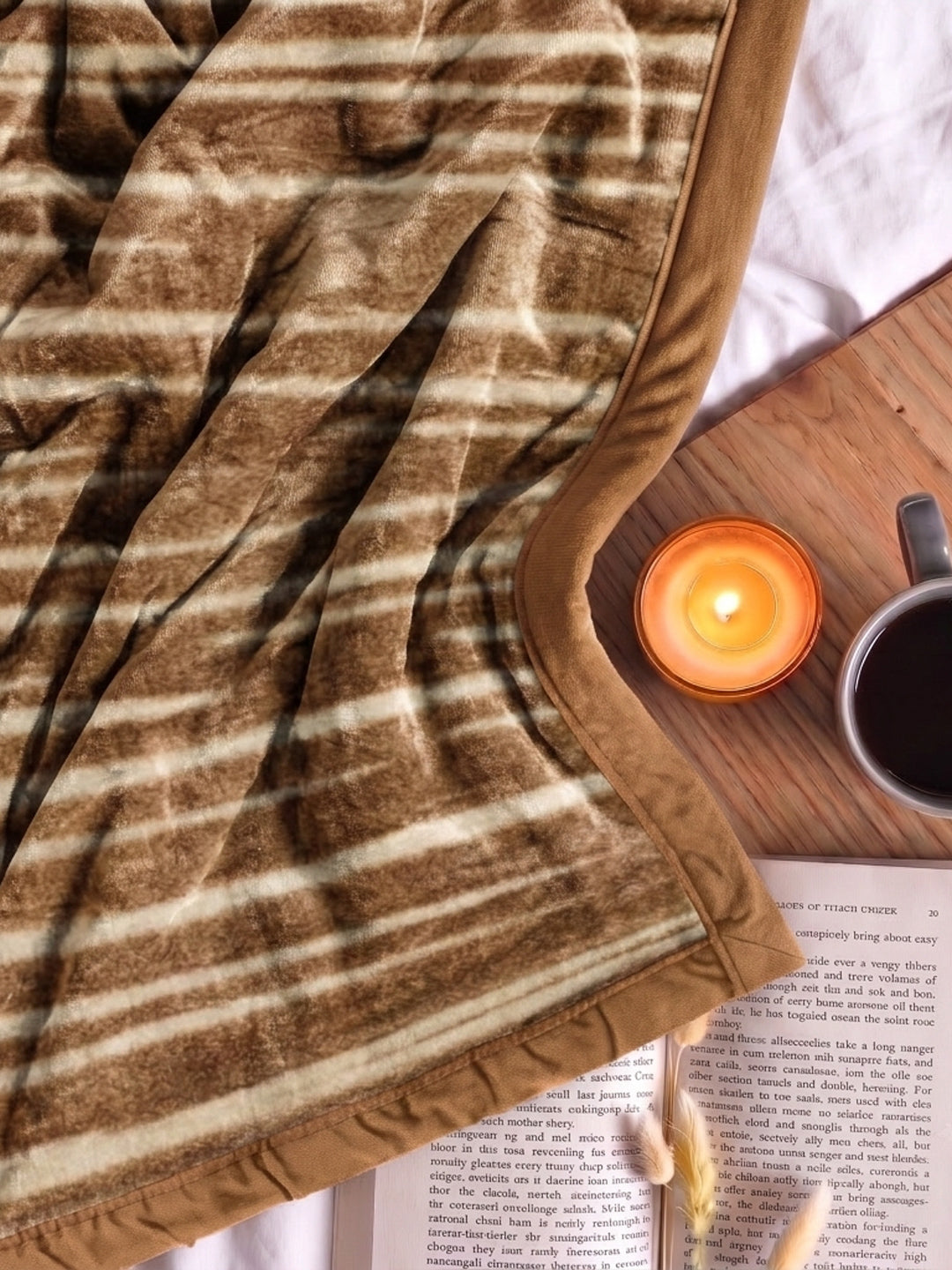 Printed Single Bed 1 Ply 580 GSM Blanket for Winter (Relations), Weight 1.9 kg