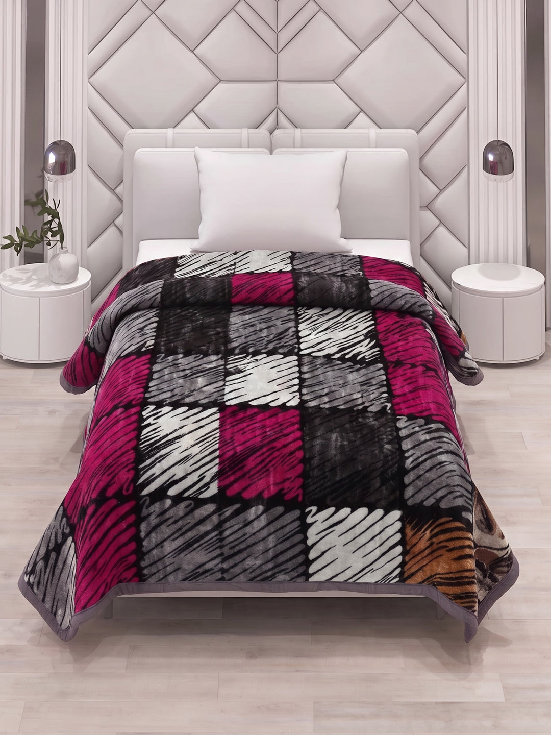 Printed Single Bed 1 Ply 580 GSM Blanket for Winter (Relations), Weight 1.9 kg