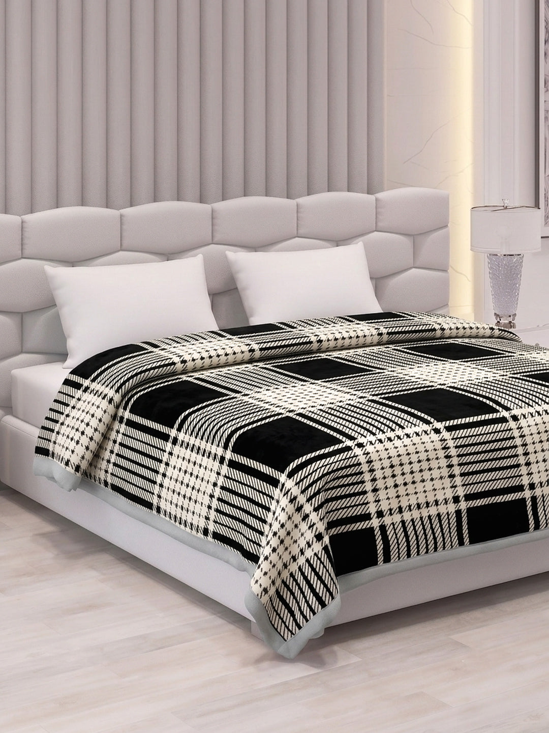 Double Bed 2 Ply 440 GSM Blanket for Winter (Robin), Weight 2.3 kg