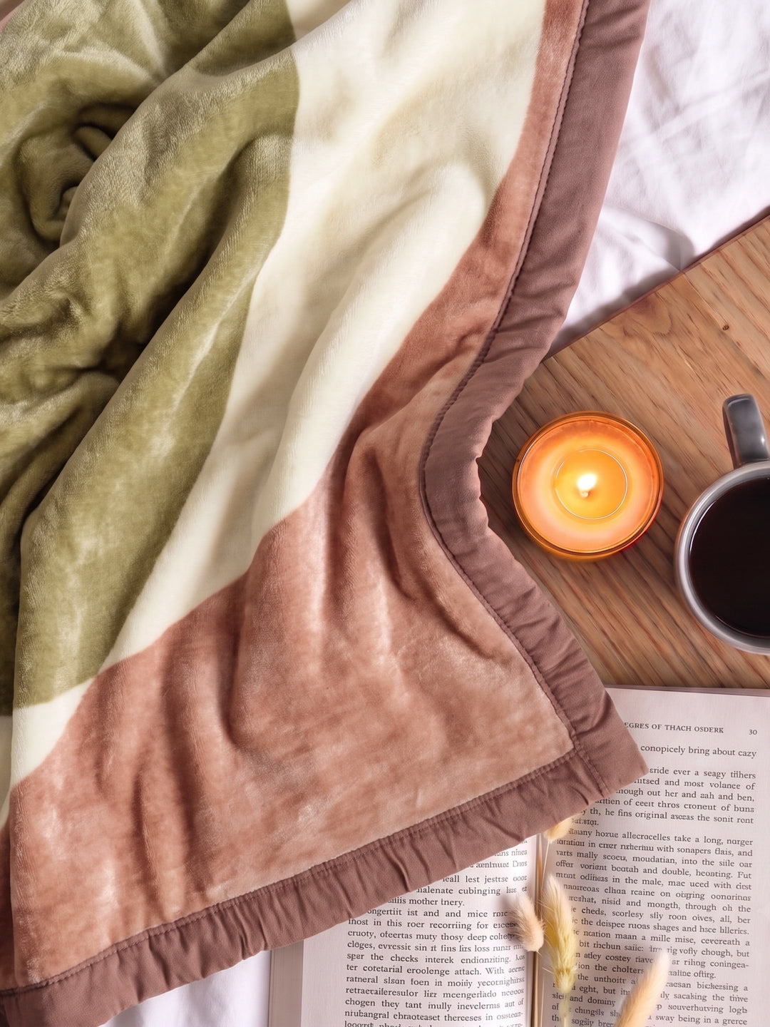 Printed Double Bed 1 Ply 550 GSM Blanket for Winter (Roman), Weight 2.9 kg