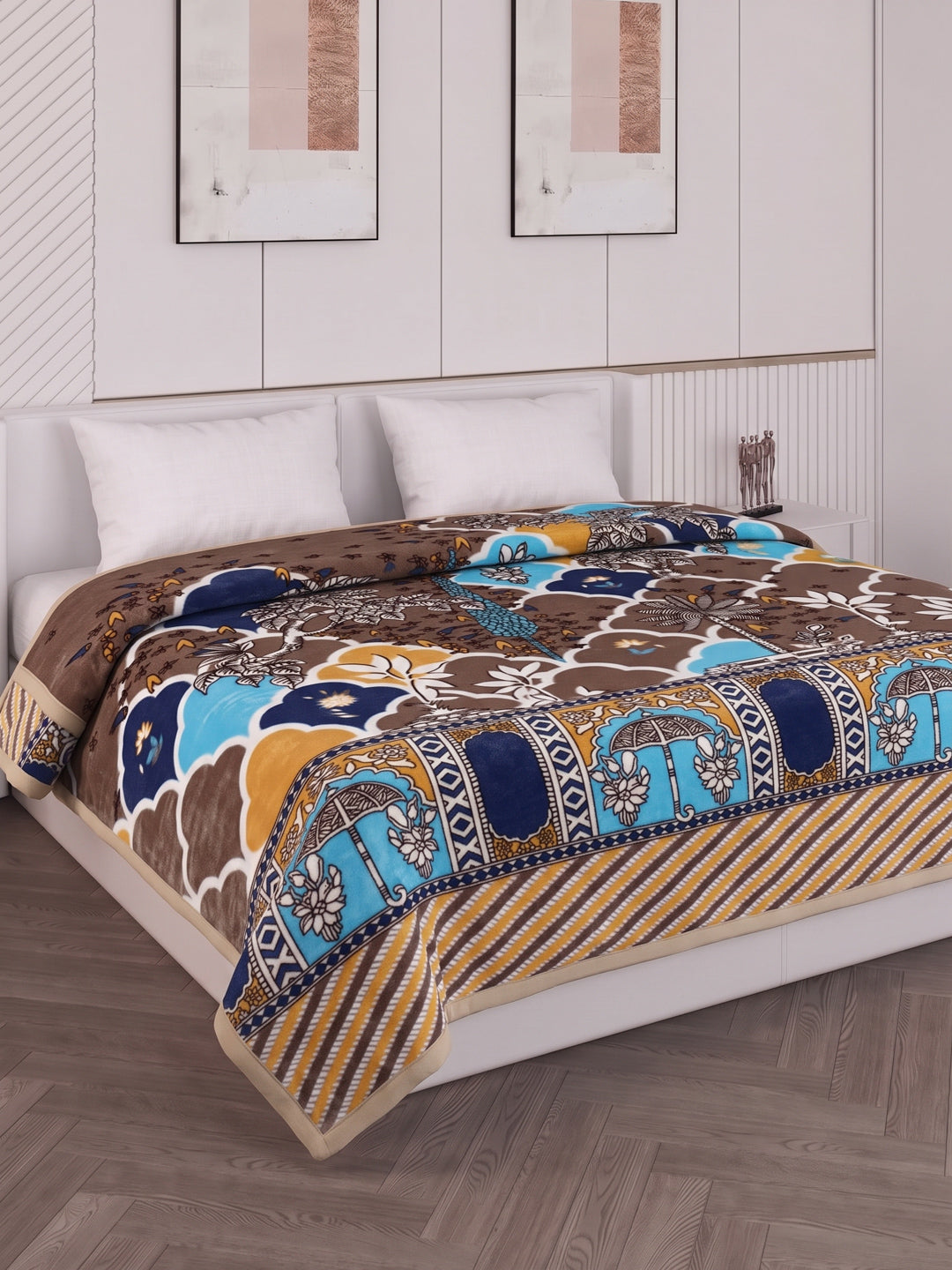 Printed Double Bed 1 Ply 550 GSM Blanket for Winter (Roman), Weight 2.9 kg