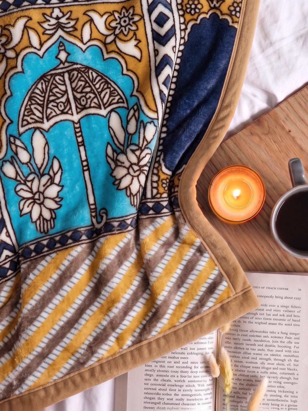 Printed Double Bed 1 Ply 550 GSM Blanket for Winter (Roman), Weight 2.9 kg