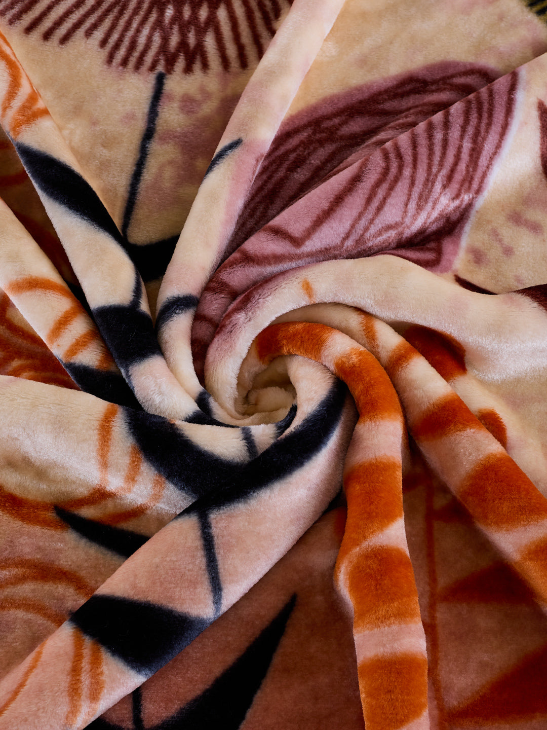 Printed Double Bed 1 Ply 550 GSM Blanket for Winter (Roman), Weight 2.9 kg