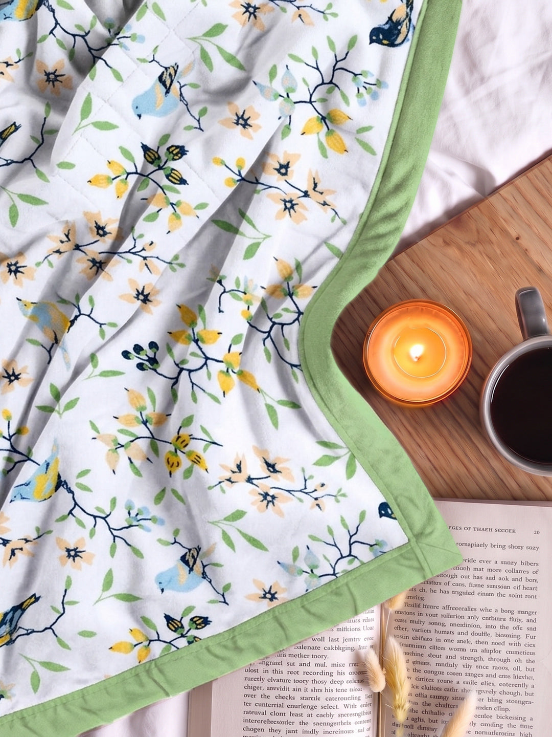 Floral Print Double Bed 3 Ply 470 GSM Blanket for Winter (Rosette), Weight 2.5 kg