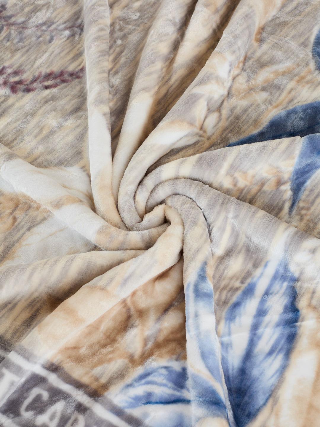 Printed Double Bed 2 Ply 550 GSM Blanket for Winter (Royal Gold Plus), Weight 3 kg