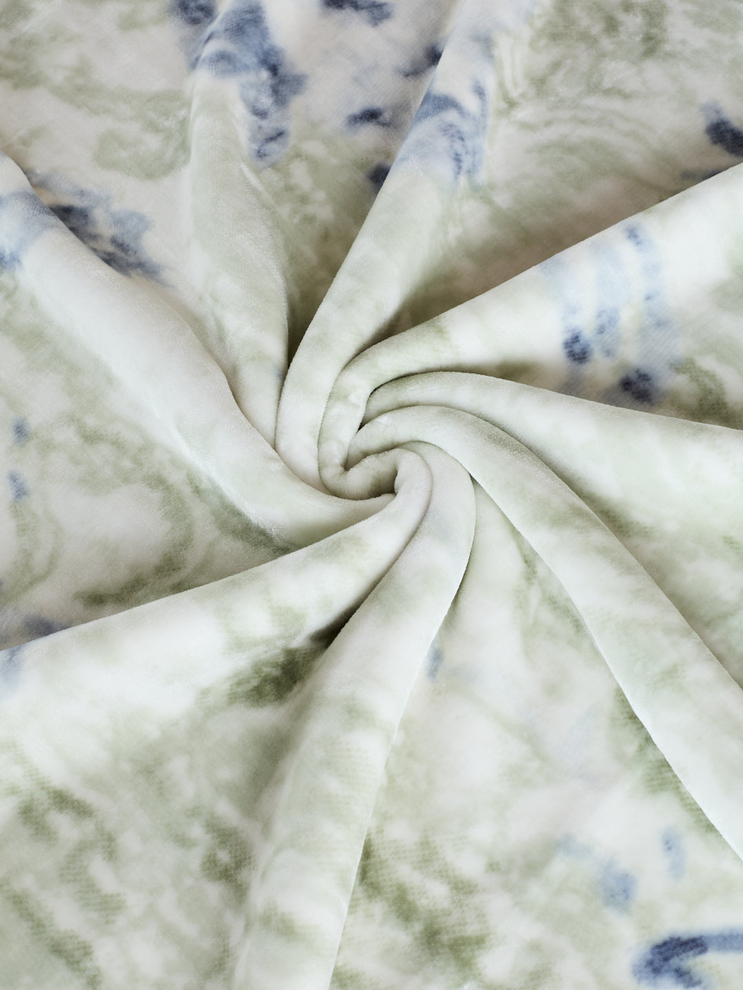 Printed Double Bed 2 Ply 950 GSM Blanket for Winter (Sensation), Weight 5 kg