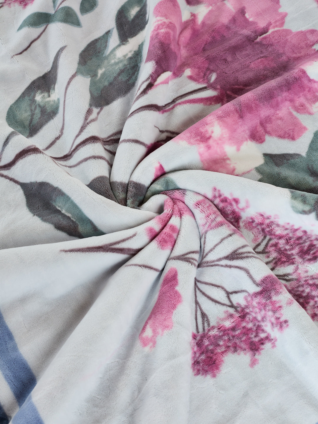 Floral Print Double Bed 3 Ply 890 GSM Blanket for Winter (Sissoo), Weight 4.7 kg