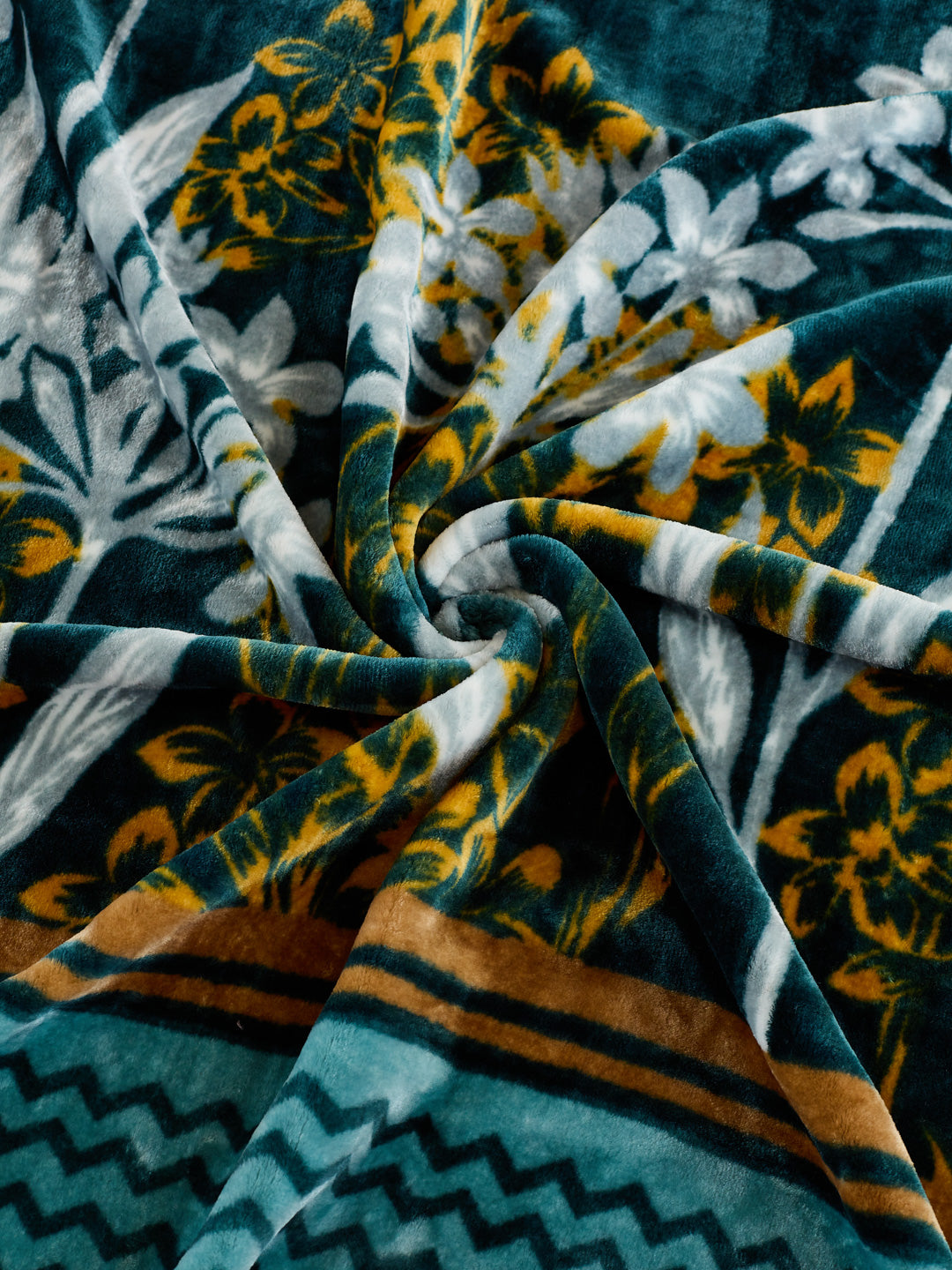 Printed Single Bed 1 Ply 550 GSM Blanket for Winter (Soulmate), Weight 1.7 kg