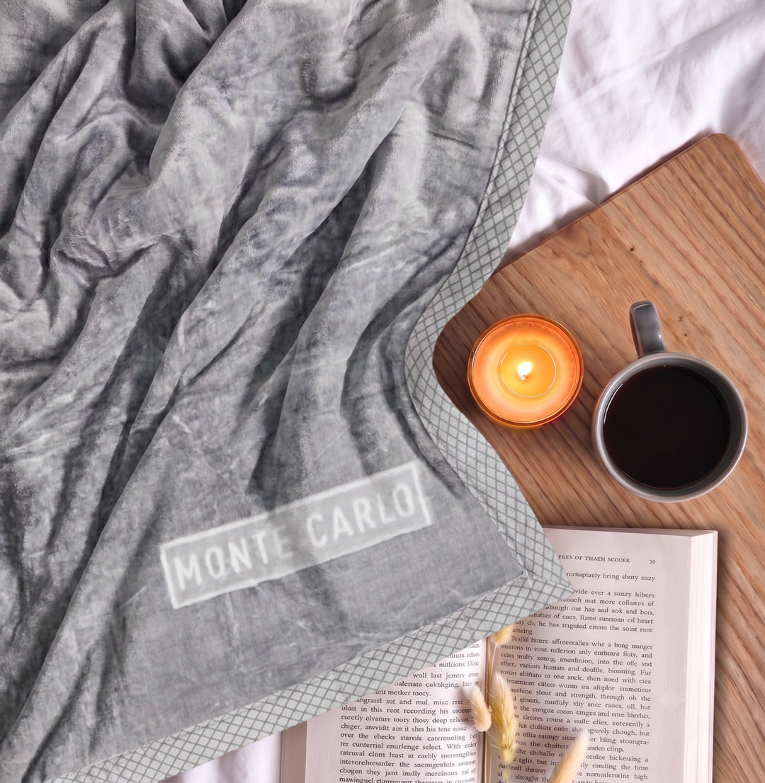 Printed Double Bed 2 Ply 950 GSM Blanket for Winter (Specter), Weight 5 kg