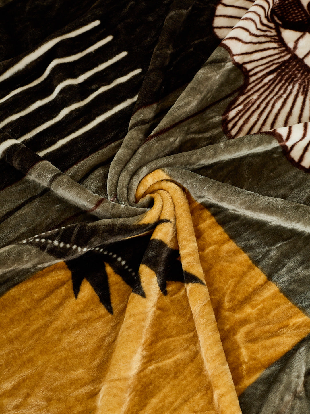 Printed Single Bed 1 Ply 440 GSM Blanket for Winter (Tiva), Weight 1.4 kg