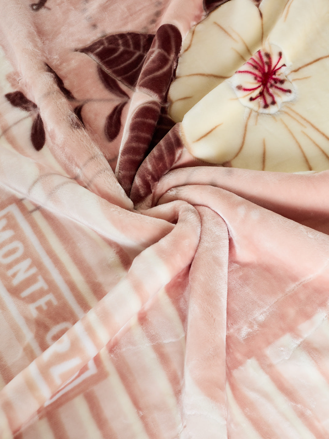 Printed Double Bed 2 Ply 900 GSM Blanket for Winter (Vista Plus), Weight 4.8 kg
