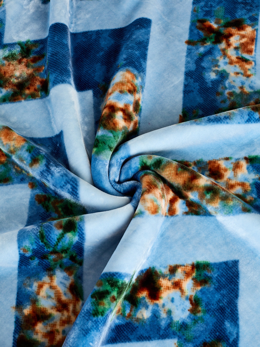 Printed Single Bed 2 Ply 700 GSM Blanket for Winter (Wade), Weight 3.7 kg