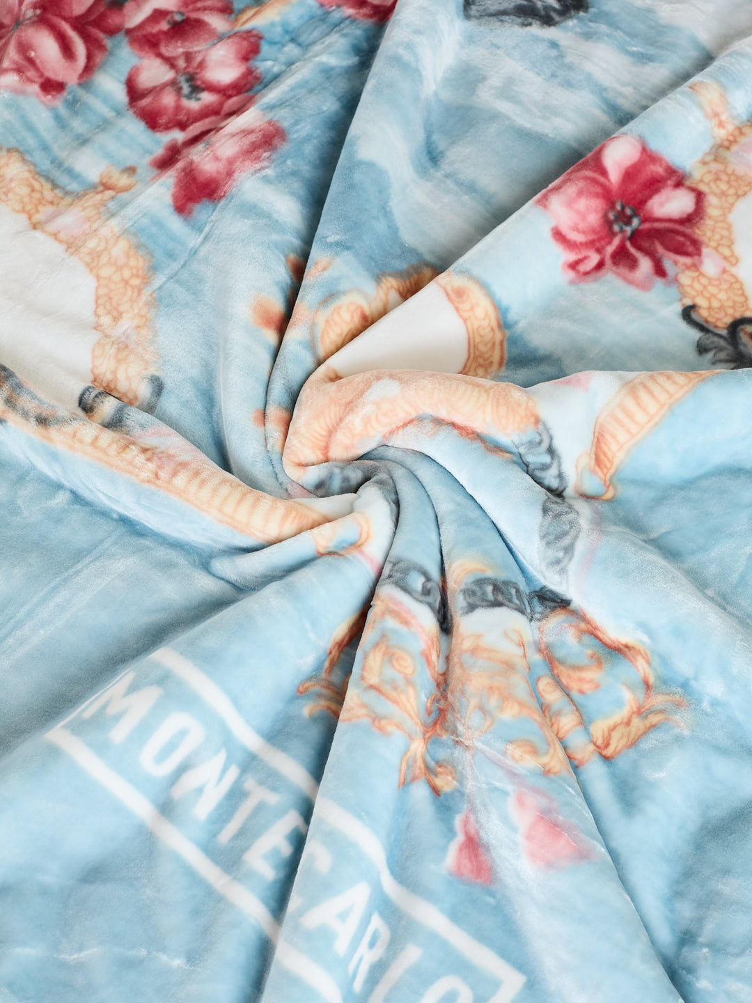 Printed Double Bed 3 Ply 900 GSM Blanket for Winter (Wild Side), Weight 4.8 kg